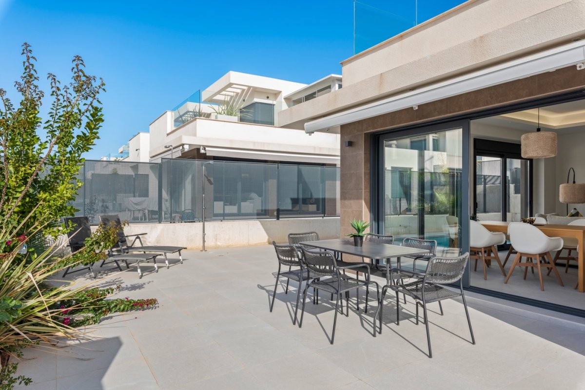 Property 28