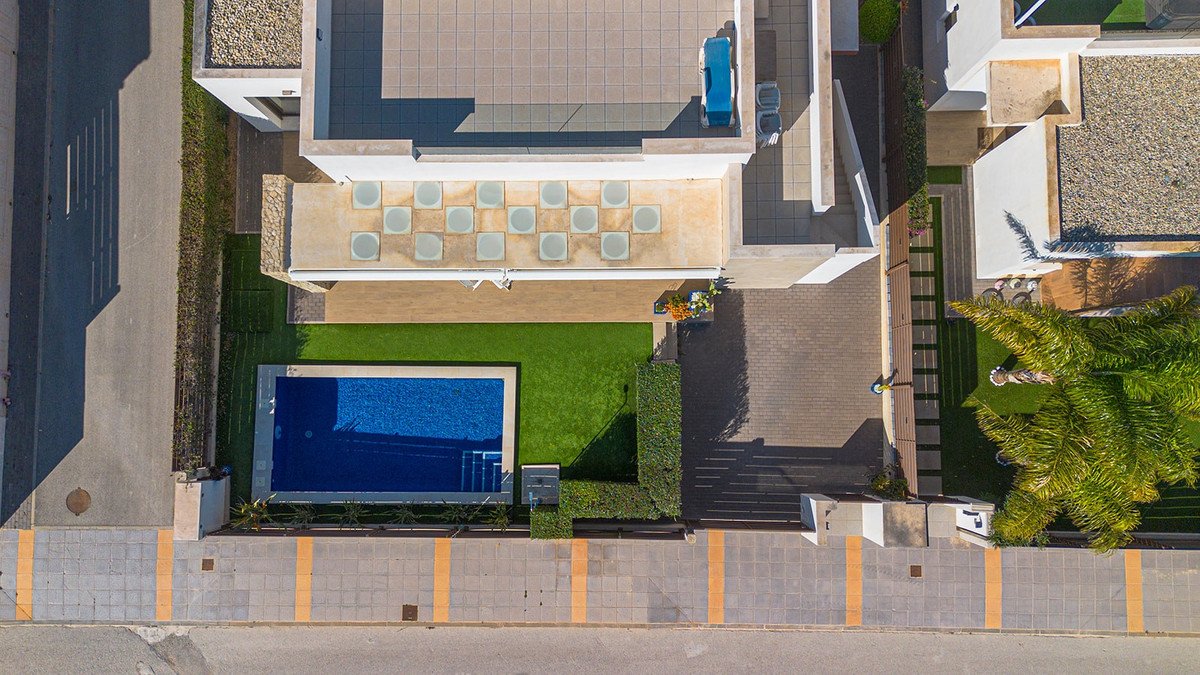 Property 28