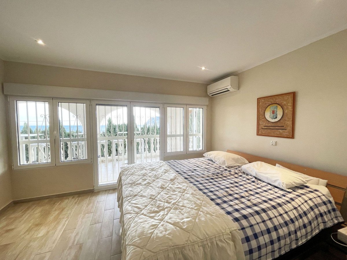Property 32