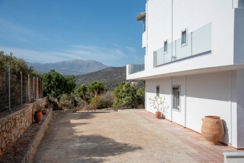 Property 25