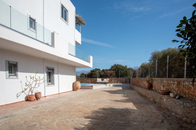 Property 28