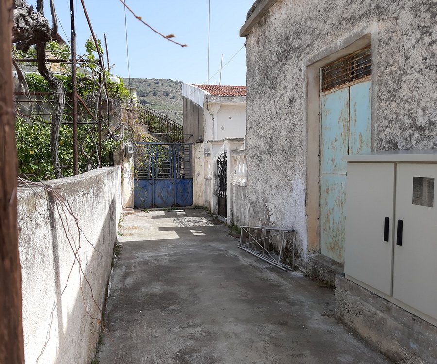 Property 28