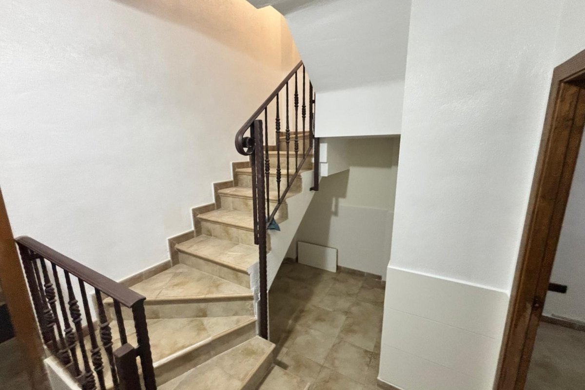 Proprietate 19