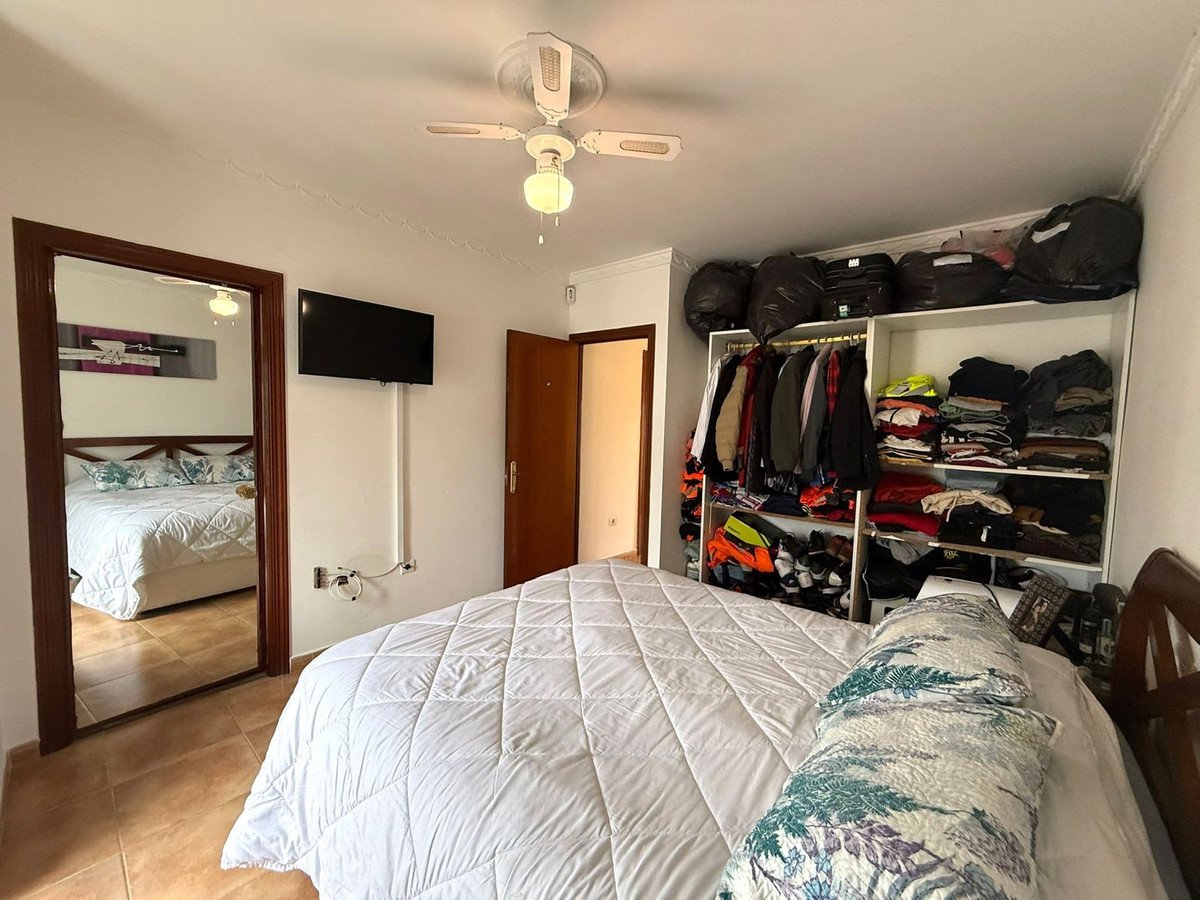 Propiedad 25
