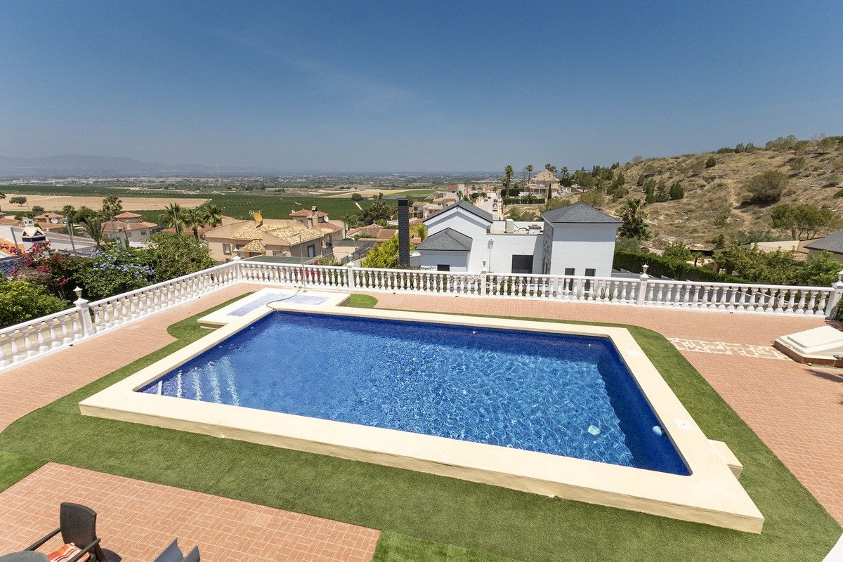 Propiedad 4