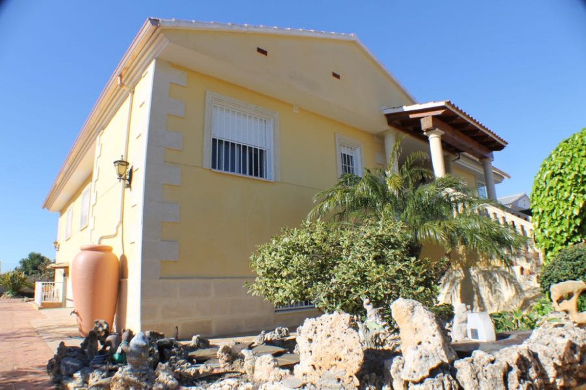 Propiedad 33
