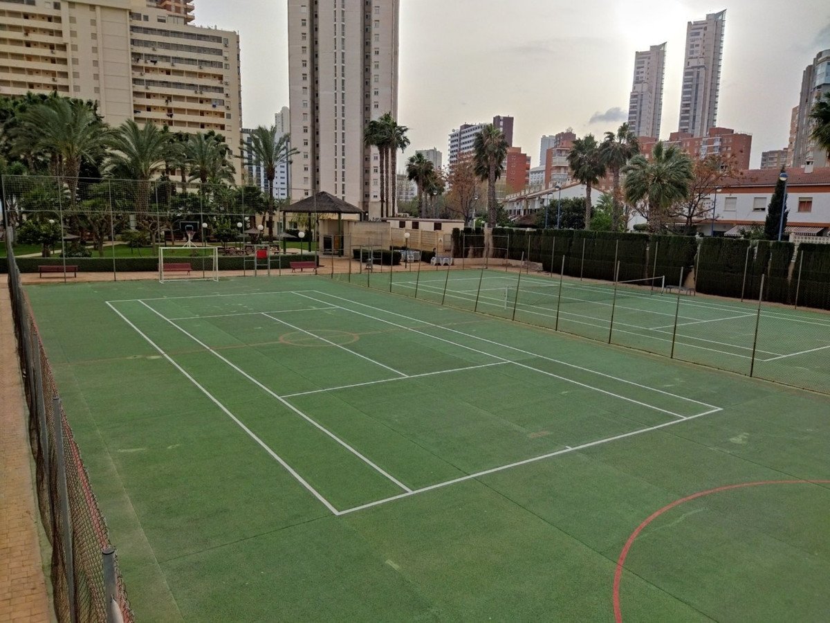 Propiedad 8