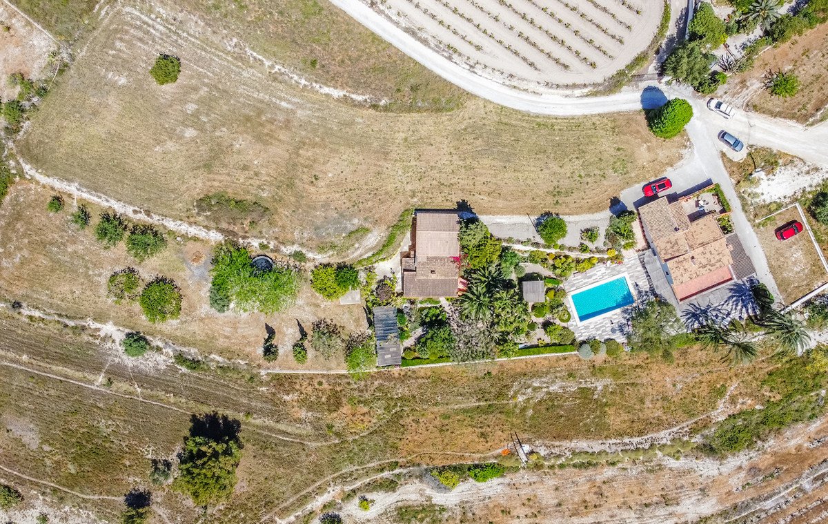 Propiedad 33