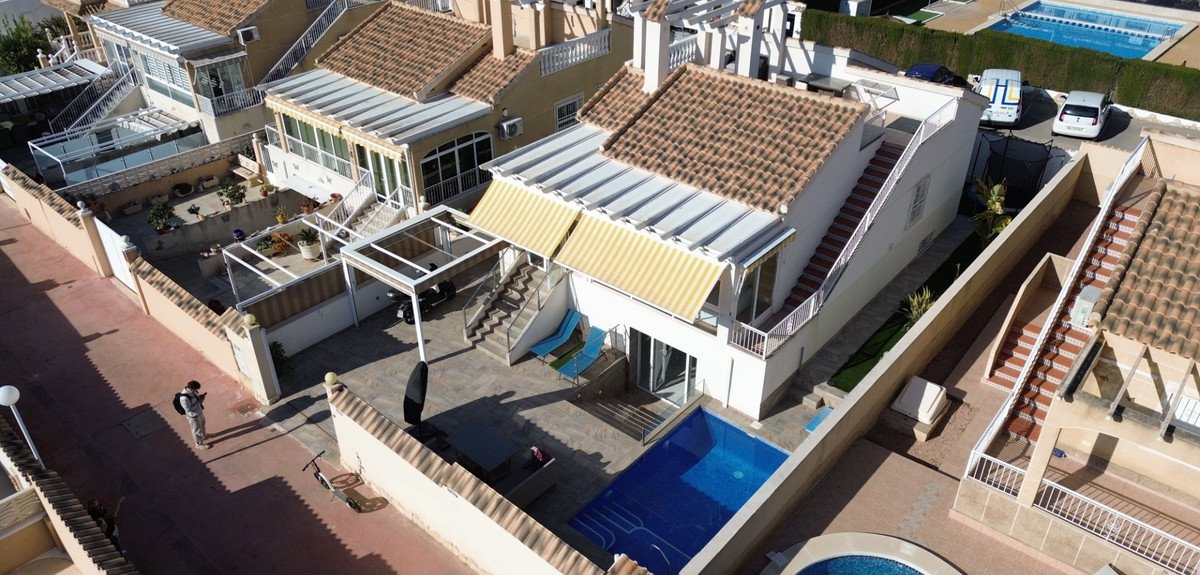 Propiedad 16