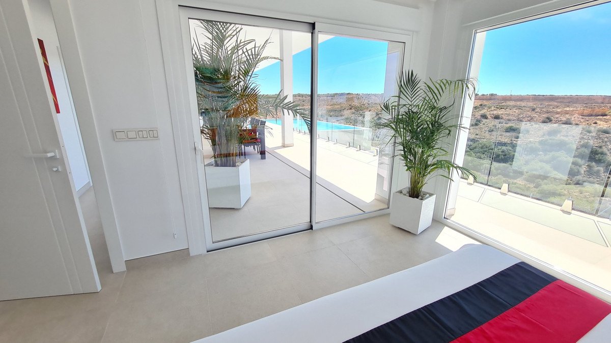 Propiedad 25