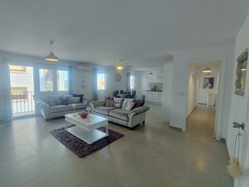 R4733908