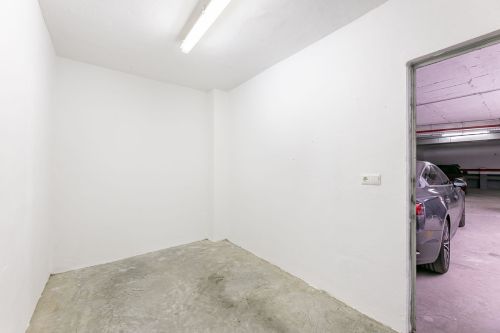 R4722850