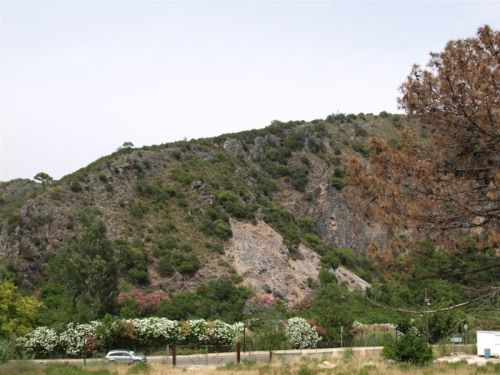 R3736078