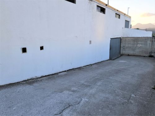 R4350304