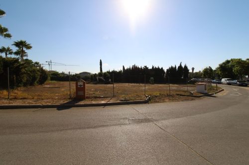 R4206868