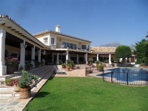R326285