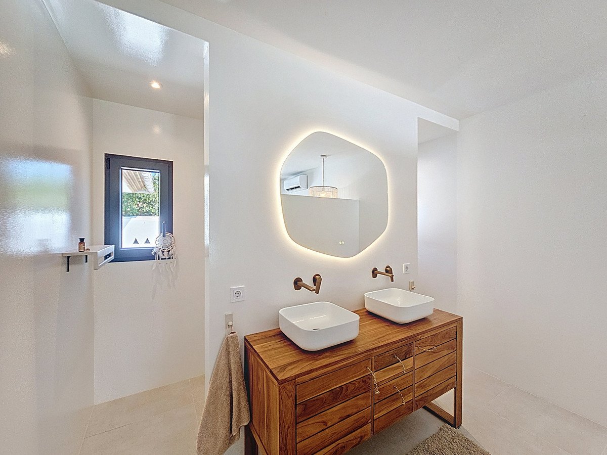 Property 23