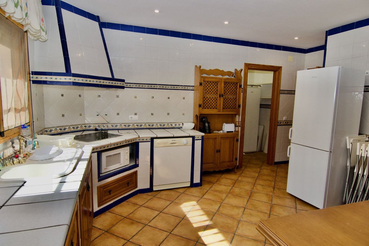 Property 28