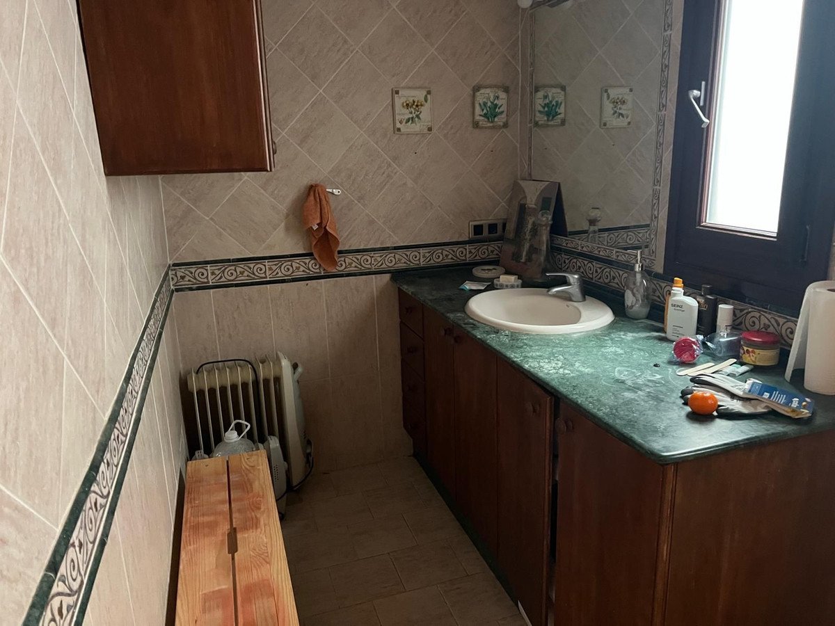 Property 16