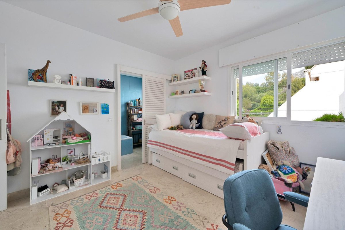 Property 33