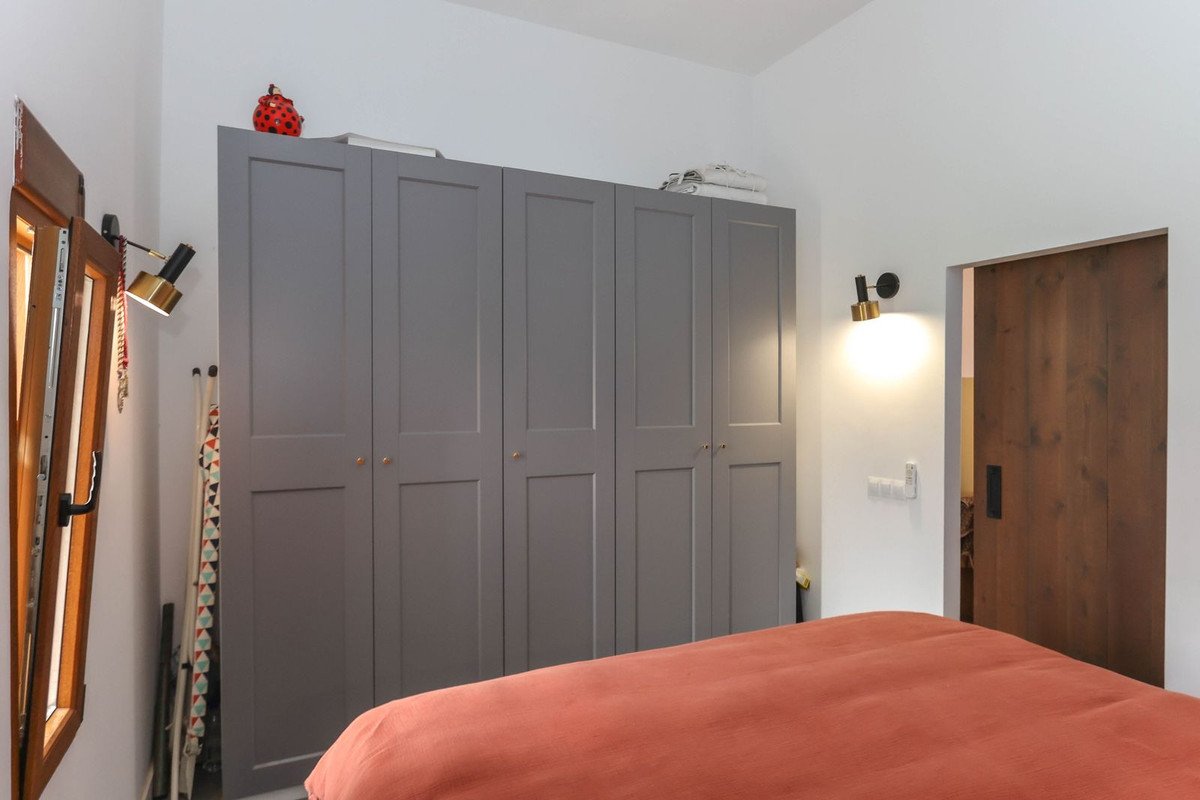 Property 28
