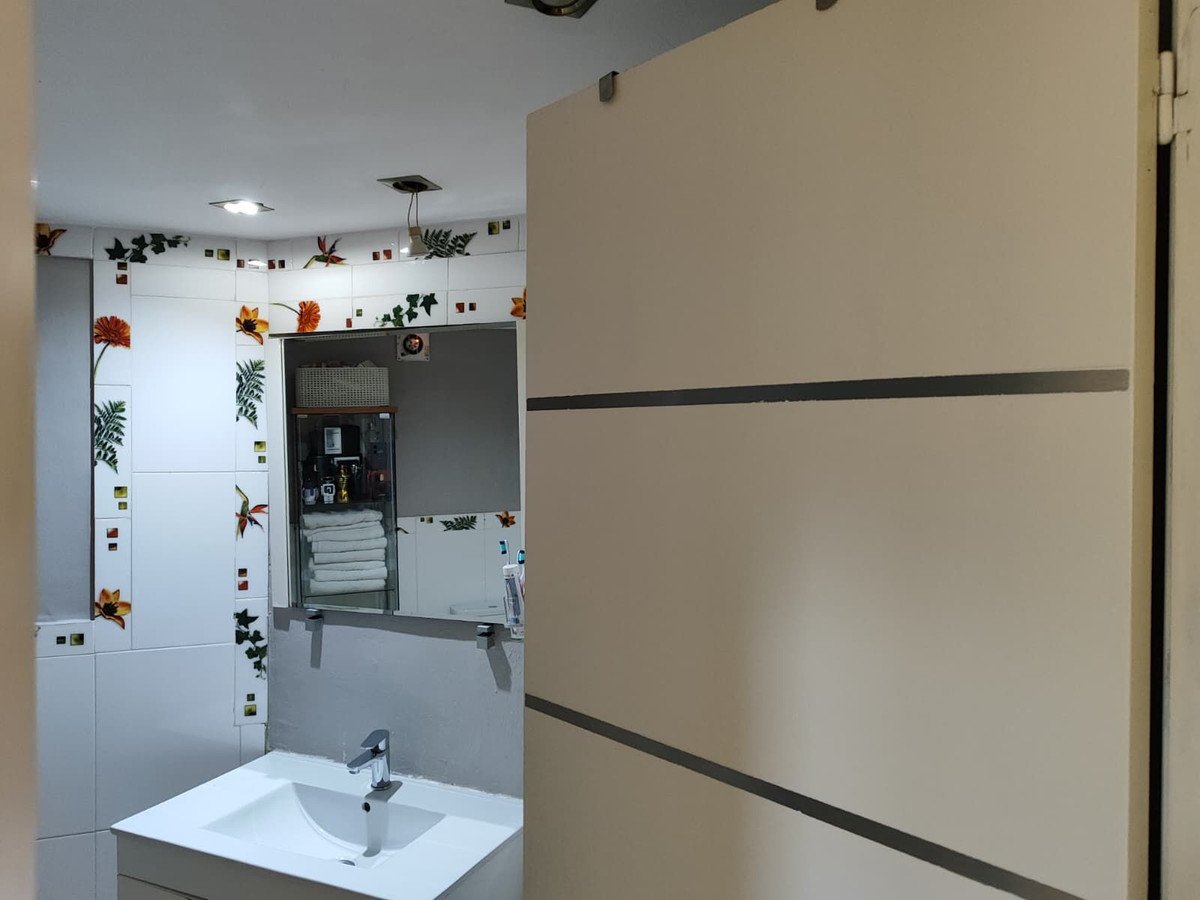 Property 28