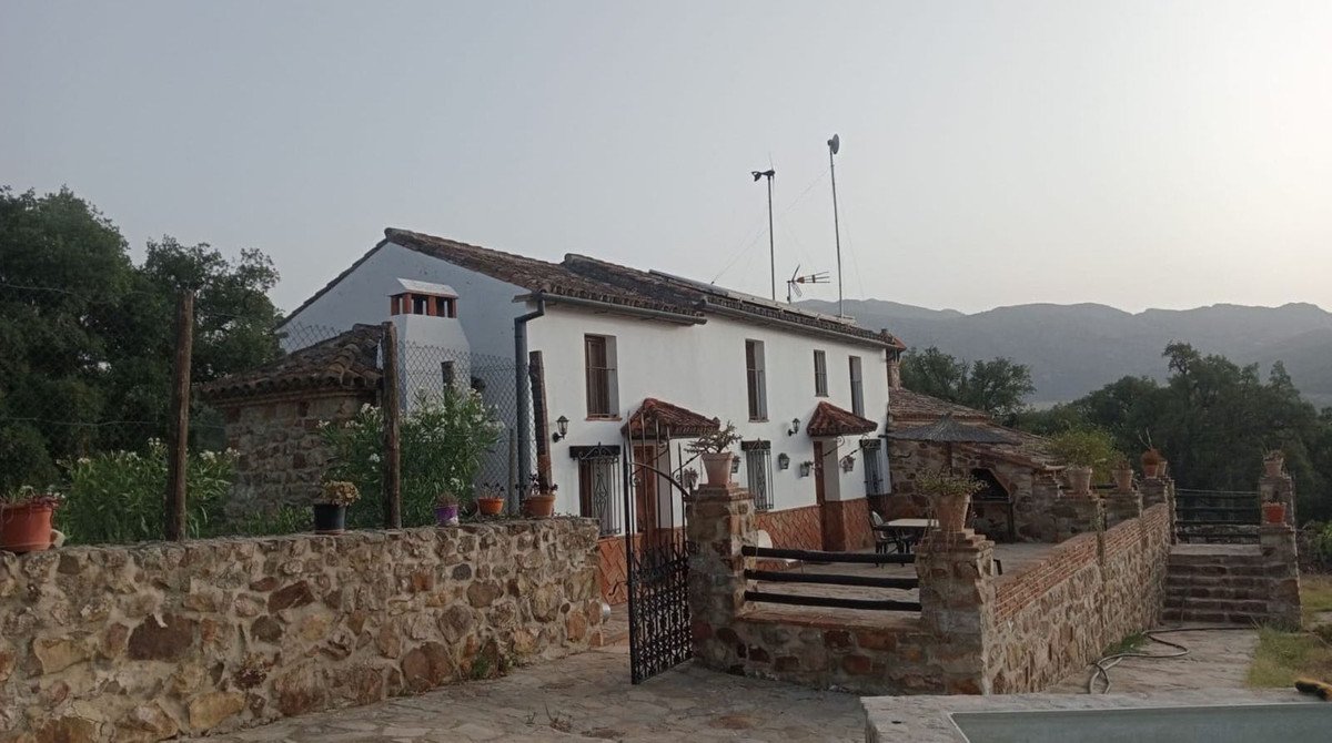 Propiedad 4