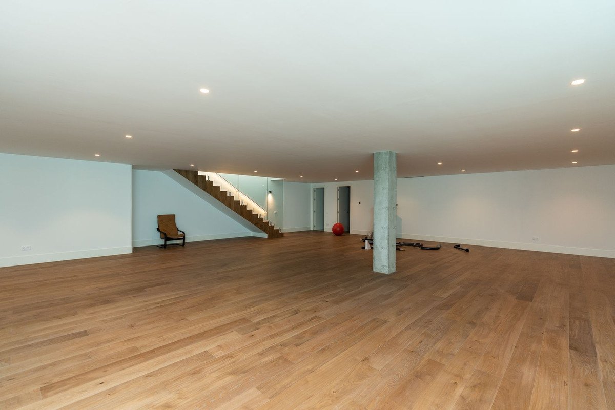 Property 32