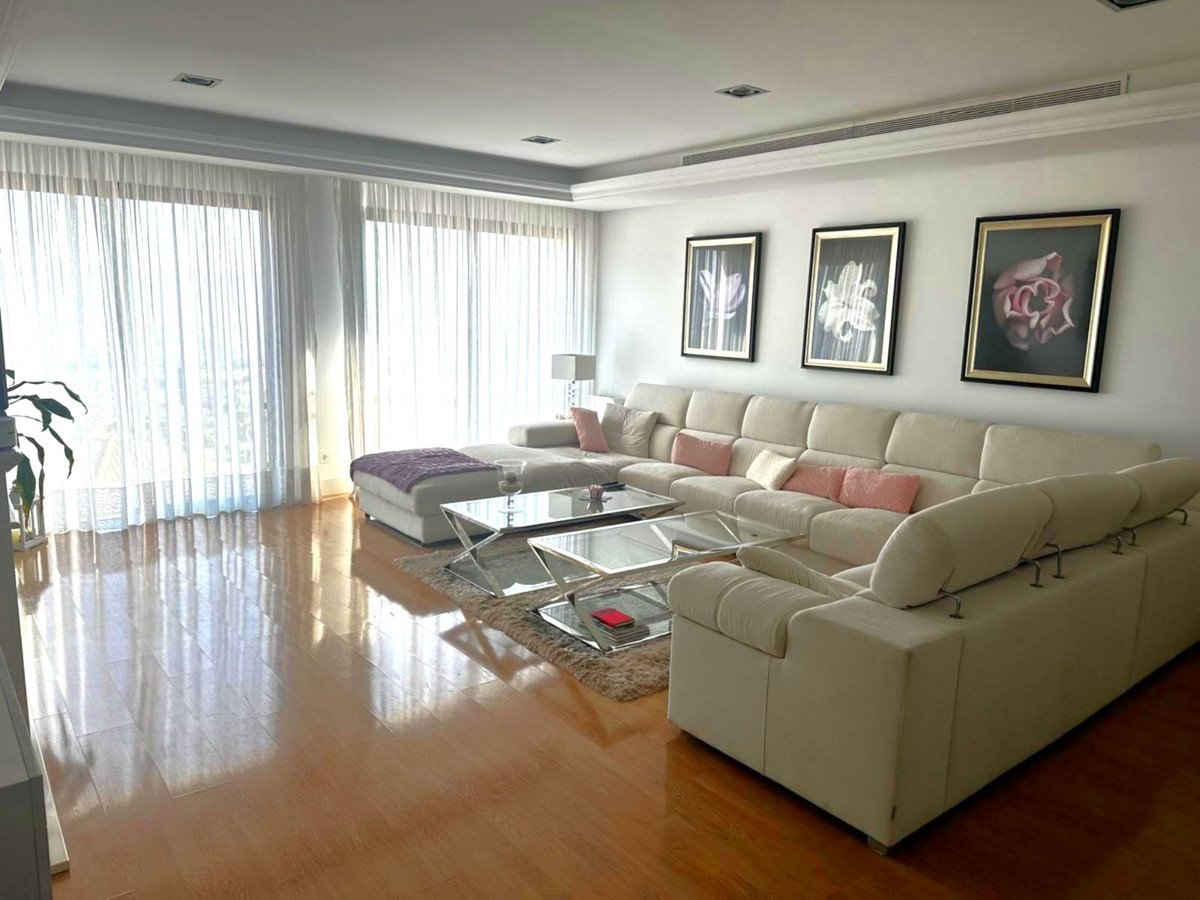 Propiedad 8