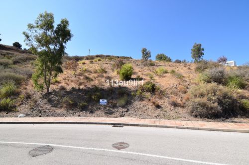 R3477205