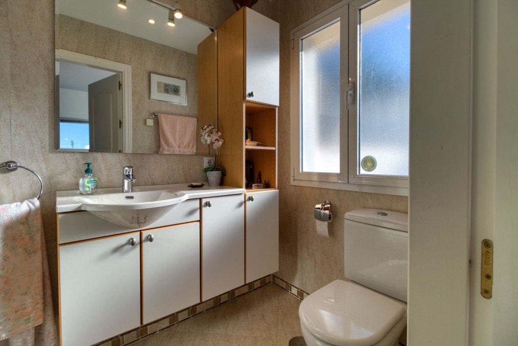 Property 28