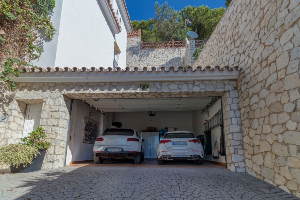 Property 5