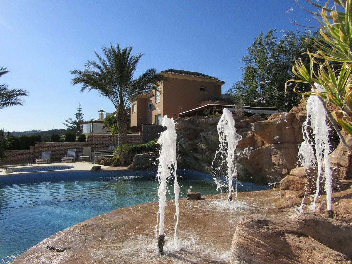 Property 28