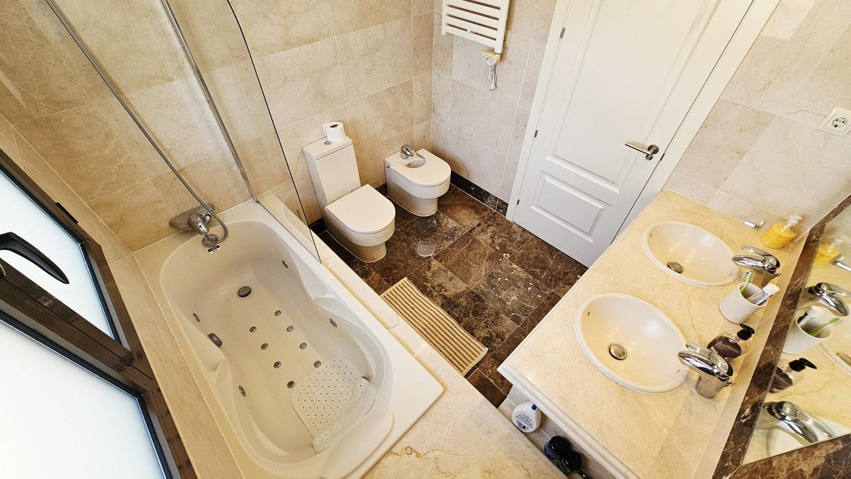 Property 28