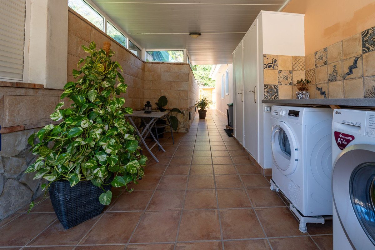 Property 32
