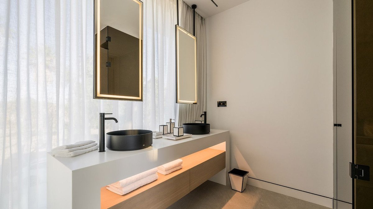 Property 21