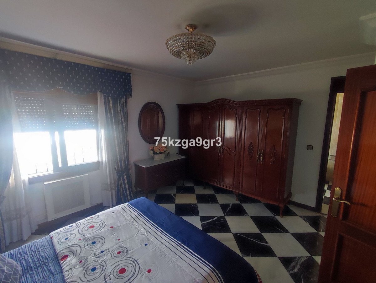 Propiedad 25