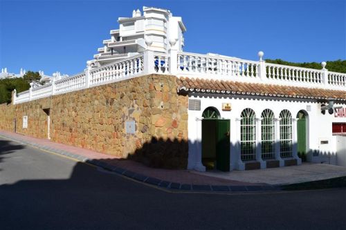 R3084835