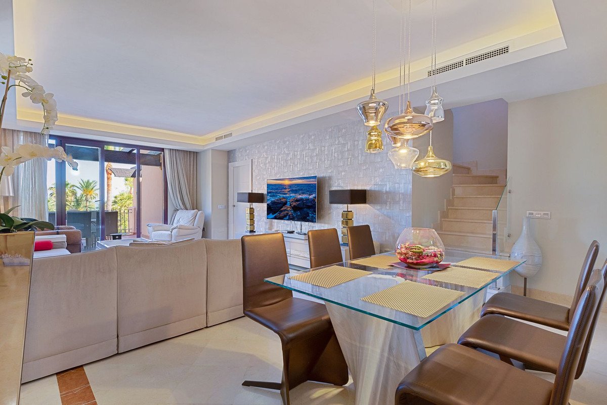 Propiedad 8