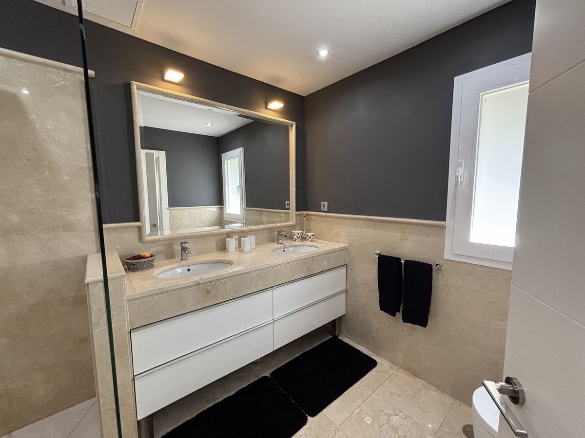 Propiedad 12