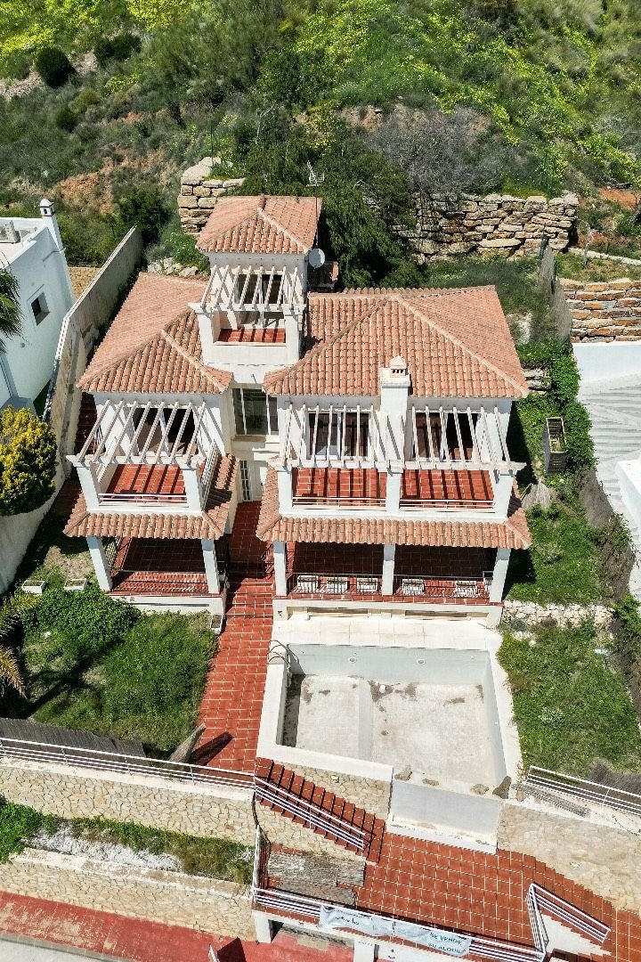 Property 40