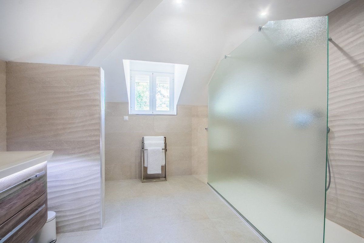 Property 25