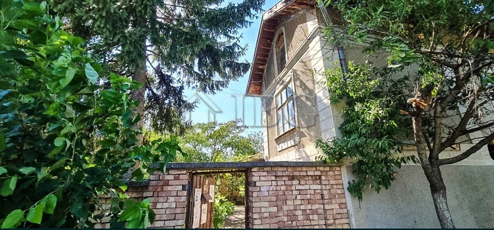 Property 4