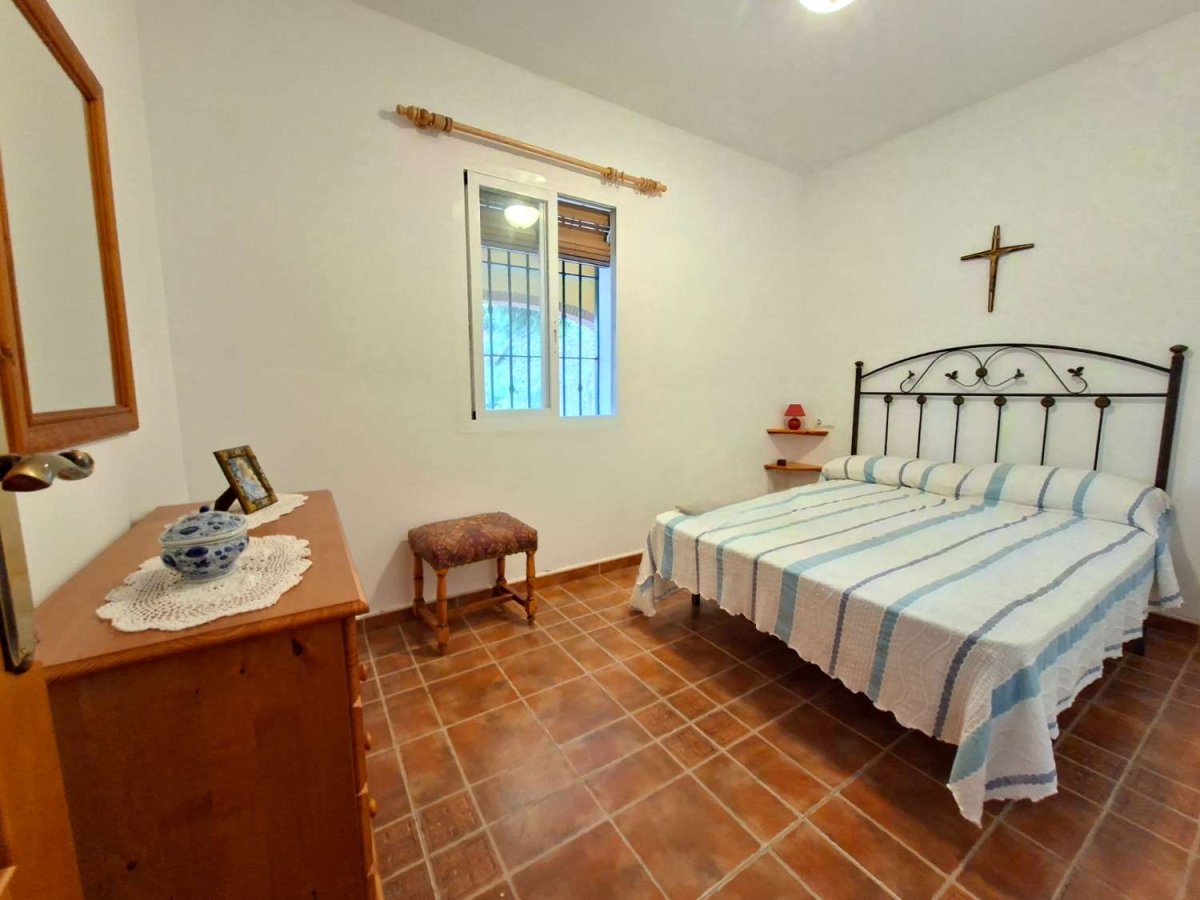 Propiedad 25