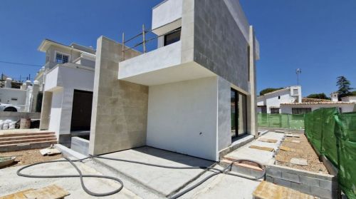 R4794880