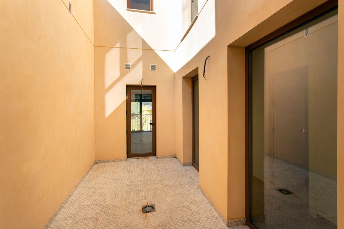 Property 28
