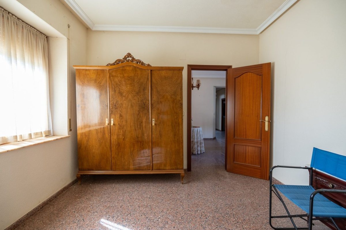 Propiedad 25