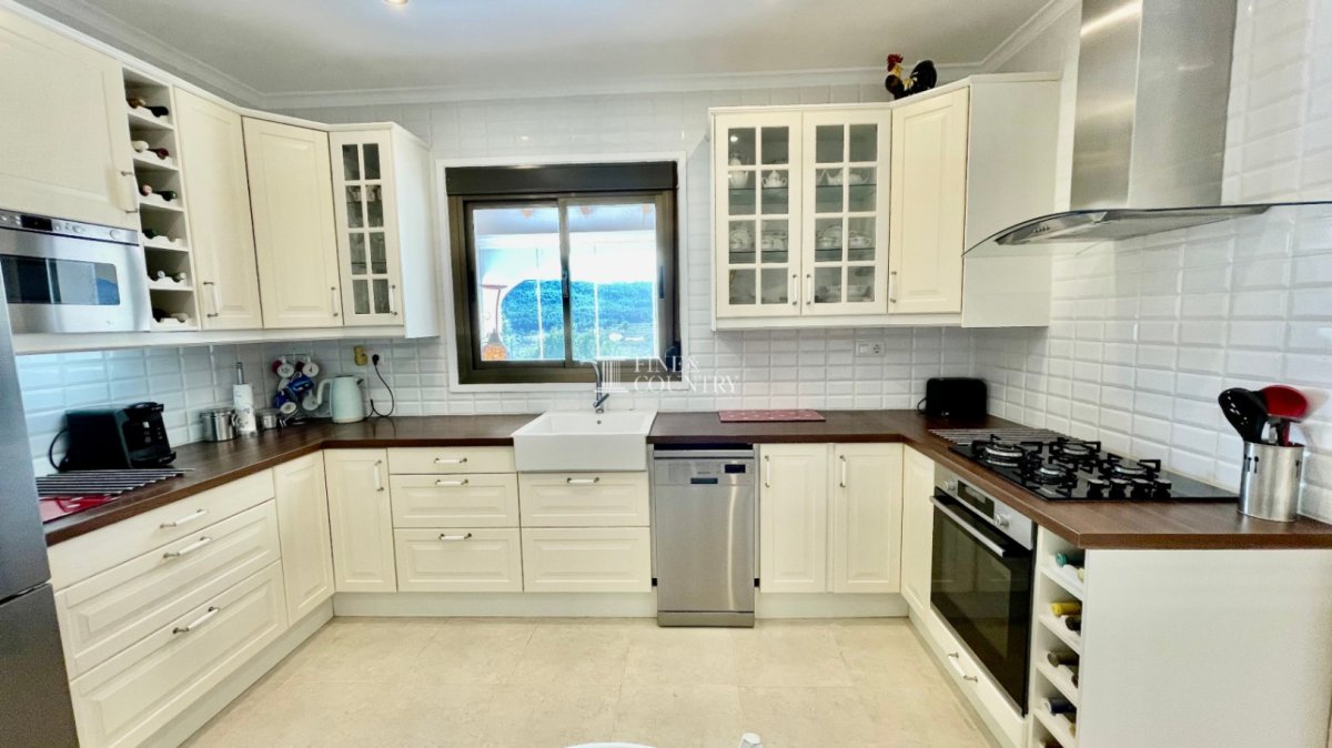 Propiedad 4