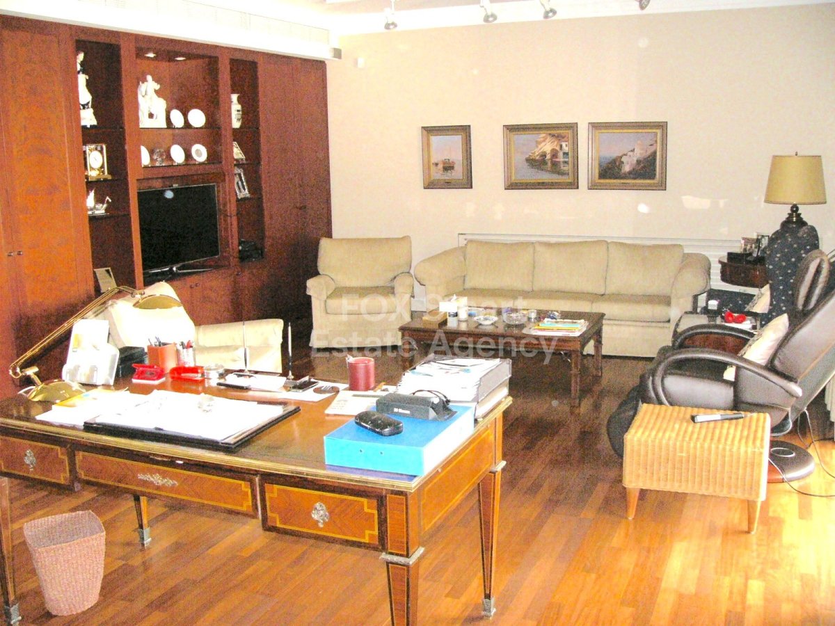 Property 28