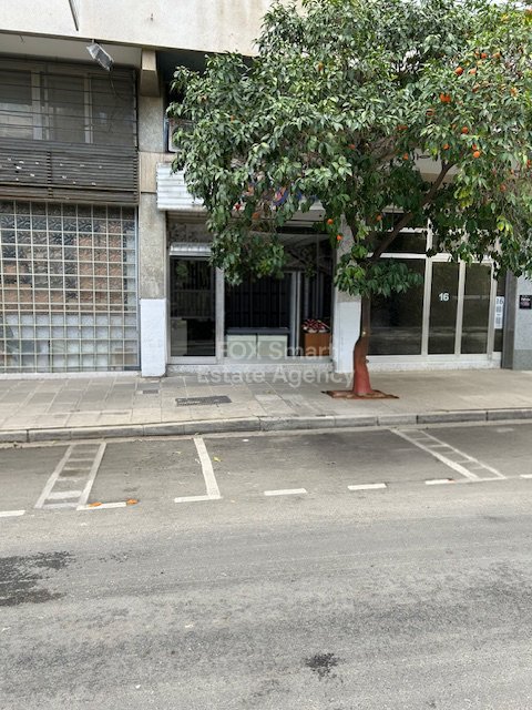 Proprietate 1